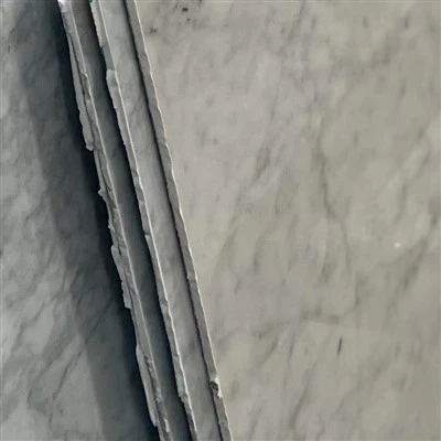 Carrara Abjad Aluminju kompost